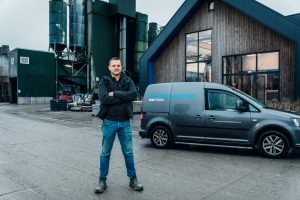 WhatsApp met Wim van Dikkenberg Beton